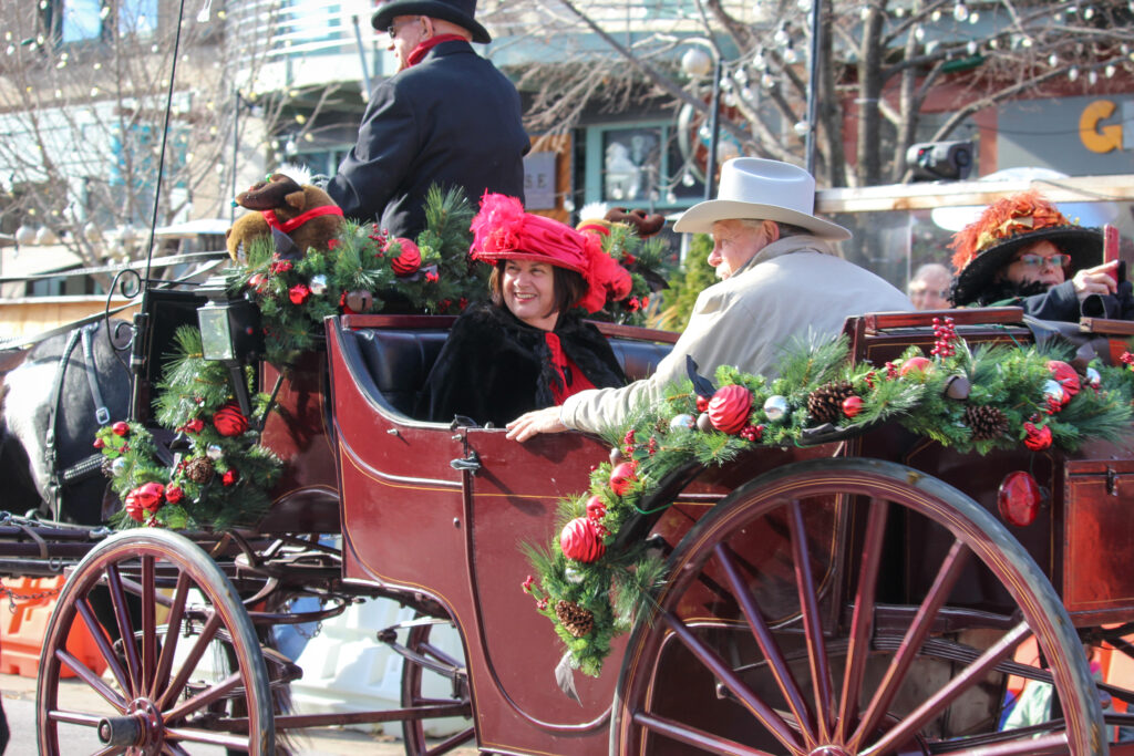Photo Gallery - Lawrence Christmas Parade